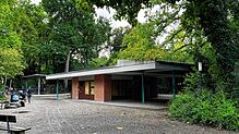 Das Gebäude am Spielplatz im alten Stadtpark in Schweizer Rheinfelden wird saniert. Darin soll die Buvette künftig im Winter Platz ...