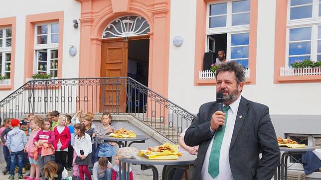 Lob: "Politik muss Sinn machen und hier hat es, wie man sieht, Sinn gemacht", sagte der Grünen-Landtagsabgeordnete Reinhold Pix bei ...