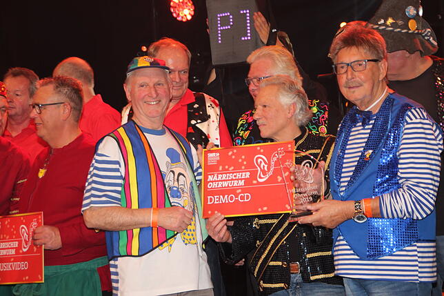 Bild 12: Bilder vom Närrischen Ohrwurm des SWR in der Stadthalle Singen