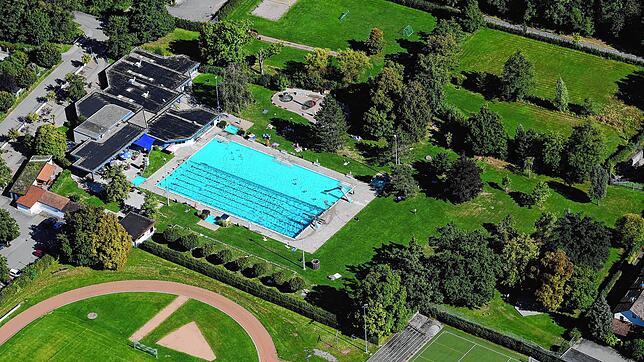 Im Blickpunkt und in aller Munde: das Schwimmbad Schopfheim. Foto: Erich Meyer
