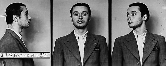 Die Gestapo hat Andreas Friedrich, wie Robert Ballast, nach seiner Rückkehr in Konstanz am Bahnhof festgenommen. Er erhielt ebenfalls ...
