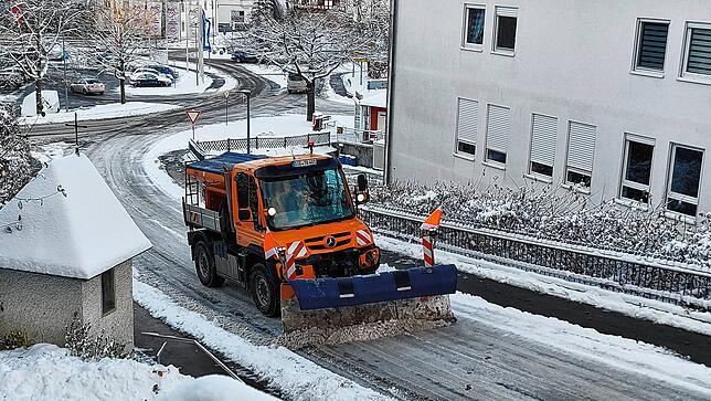 Danke an den Winterdienst der technischen Betriebe, hier beim Räumen im Melanchthonweg.