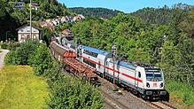 Die hier zweigleisige Gäubahn bei Epfendorf – von dort aus könnte schnell ein weiterer zweigleisiger Abschnitt errichtet werden, so die ...