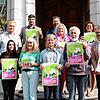 Die Organisatoren des Clean-Up (vorne von links): Ayse Christ (Sachbearbeiterin Kinder- und Jugendreferat), Erika Thinnes ...