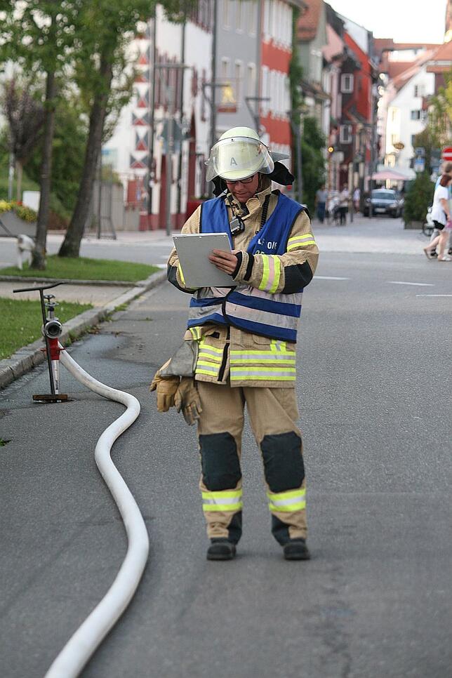 Bild 4: Weinhaus Schunk brennt aus &ndash; Bilder vom Brandort Teil 2