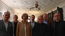 Musiker und Verwaltung vereint: In einer gemeinsamen Pressekonferenz präsentierten Andreas Kruse, Fagottist Klaus-Martin Heinz, ...