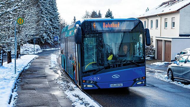 Das gefiel vielen Anwohnern im Villinger Wohngebiet Haslach nicht: Über 200 Busse am Tag werden dort gezählt. Das soll sich aber nun ...
