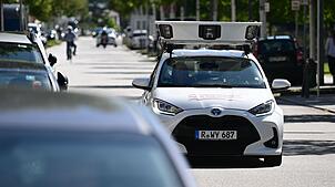 Heidelberg setzt als eine der ersten Kommunen bundesweit auf ein Scan-Auto im Kampf gegen Parksünder.