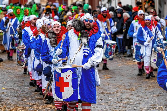 Bild 17: Sonntags-Umzug beim Narrentreffen in Dauchingen, Teil 1