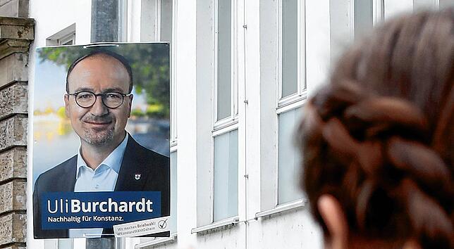 Bild 3: Luigi Pantisano und Uli Burchardt im Kampf um jede Wählerstimme: Wer macht das Rennen? Das analysieren für uns zwei Konstanzer Politikexperten