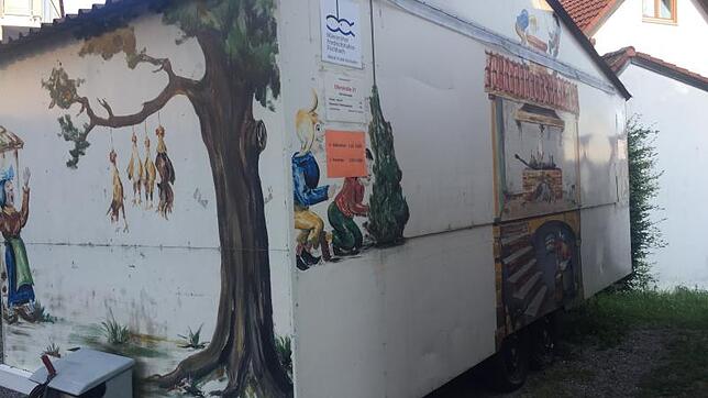 Wann der Hähnchenwagen an den künftigen Abstellplatz gebracht wird, ist nach Angaben des Vorsitzenden Jürgen Dörge noch offen. Bild: ...