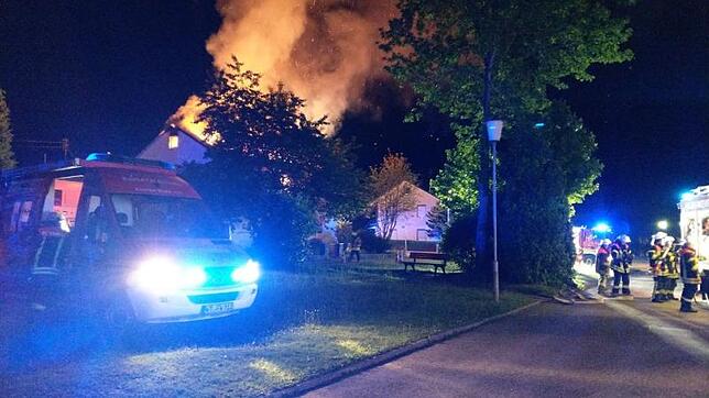 Der gefährlichste Einsatz für die Wehrer Feuerwehr im vergangenen Jahr: Der Großbrand eines Wohnhauses im Starenweg im Juni. Bild: Feuerwehr
