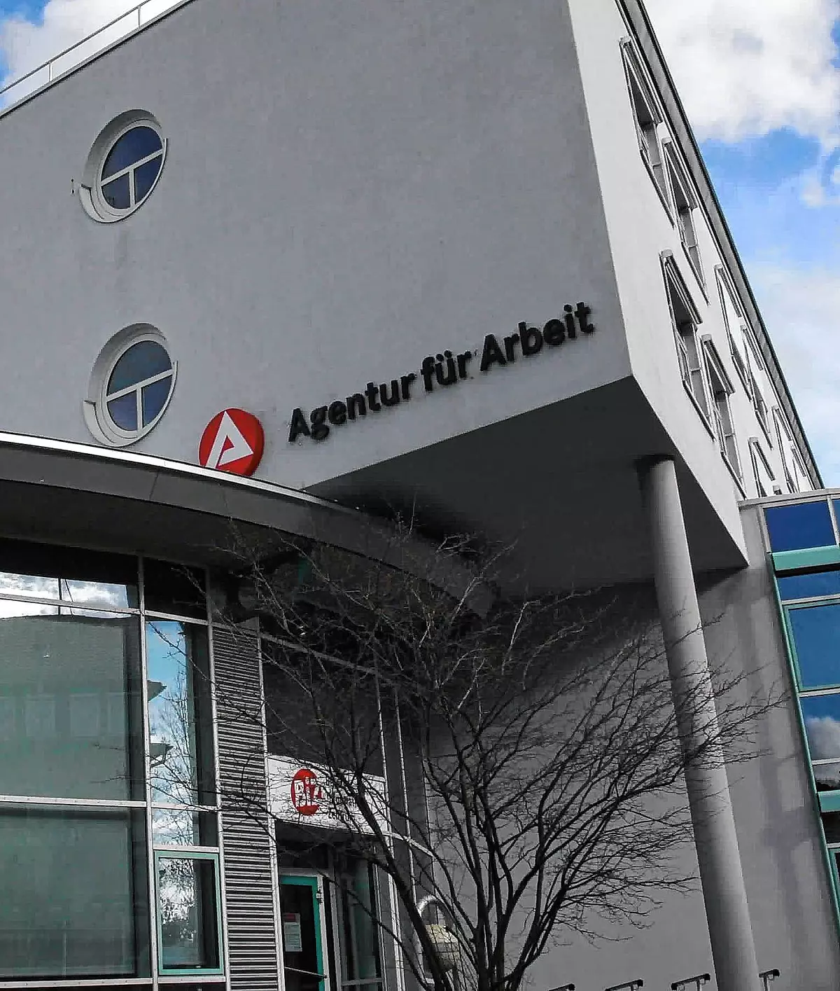 Kreis Sigmaringen: Arbeitsagentur meldet für Februar mehr neue Jobs und ...