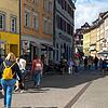 Tagsüber gut besucht, abends manchmal turbulent: In der Münsterstraße sollen Jugendliche am Sonntagabend einen Senioren angegriffen ...