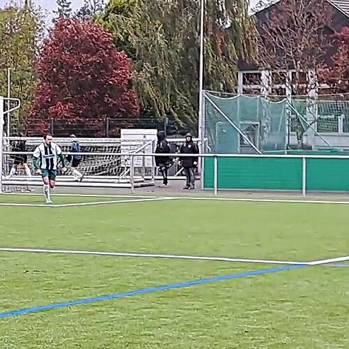 Samuel Fleig zum 6:2-Endstand (90.)