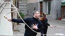 Peter Stadel gehört zu den Ersten, die am Dreikönigstag 2022 in Meersburg die Fasnet einschnellen.