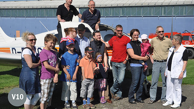 Beim Kinderfliegen des Luftsportvereins Schwarzwald-Baar steht sichtlich der Spaß im Vordergrund.
