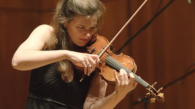Rundum überzeugend: Janine Jansen beim Bodenseefestival.