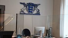 Vor dem Amtsgericht Sigmaringen musste sich ein Mediziner verantworten, der einer Frau nachträglich eine Maskenbefreiung attestiert ...