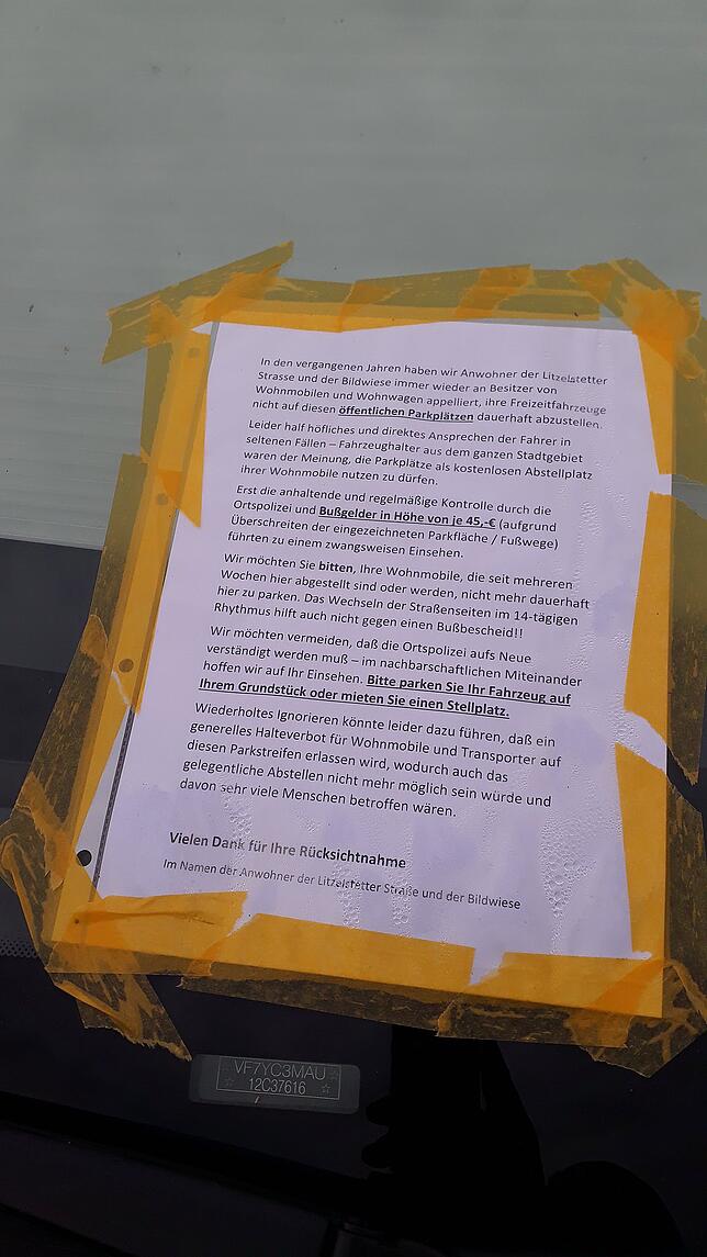 So beschwerten sich die Anwohner (anonym) bei Bernhard Hansen darüber, dass er sein Wohnmobil hier parkt.