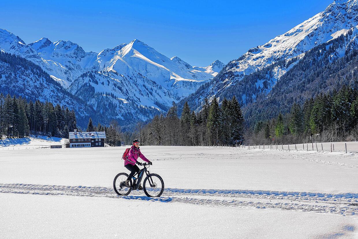 Fahrrad EBikeAkkus im Winter richtig laden und lagern SÜDKURIER