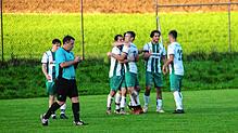 Die SG Riedöschingen/Hondingen feiert das entscheidende Tor zum 1:0-Sieg gegen den SV Geisingen.