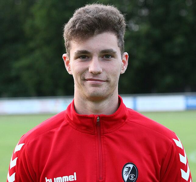 Marius Kaiser (SC Freiburg) aus Krenkingen: &bdquo;Natürlich hätte ich gern gespielt. Aber weil ich mir das Schlüsselbein gebrochen ...