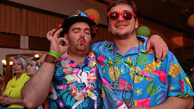 Bild : Papi's Pumpels: schrille Party im 70er Jahre-Look