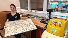 Die Bäckerei Heimatliebe kündigt an, künftig die besten Brezeln vom Bodensee zu backen. In der neuen Backstube im Seerheincenter stellt ...