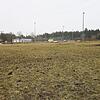 Auf dieser Wiese beim Grüninger Sportplatz kommt es in Kürze zum ersten Spatenstich für die neue Halle.
