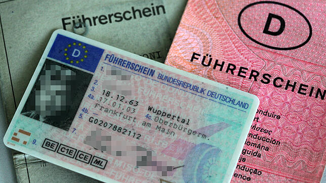 Die seit 2013 ausgestellten EU-einheitlichen Führerscheine werden immer nur 15 Jahre gültig sein, daher enthalten sie ein eingetragenes ...