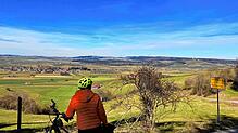 Herrliches, weites Panorama: Toller Blick von Schächer auf dem Fürstenberg über die Baar.
