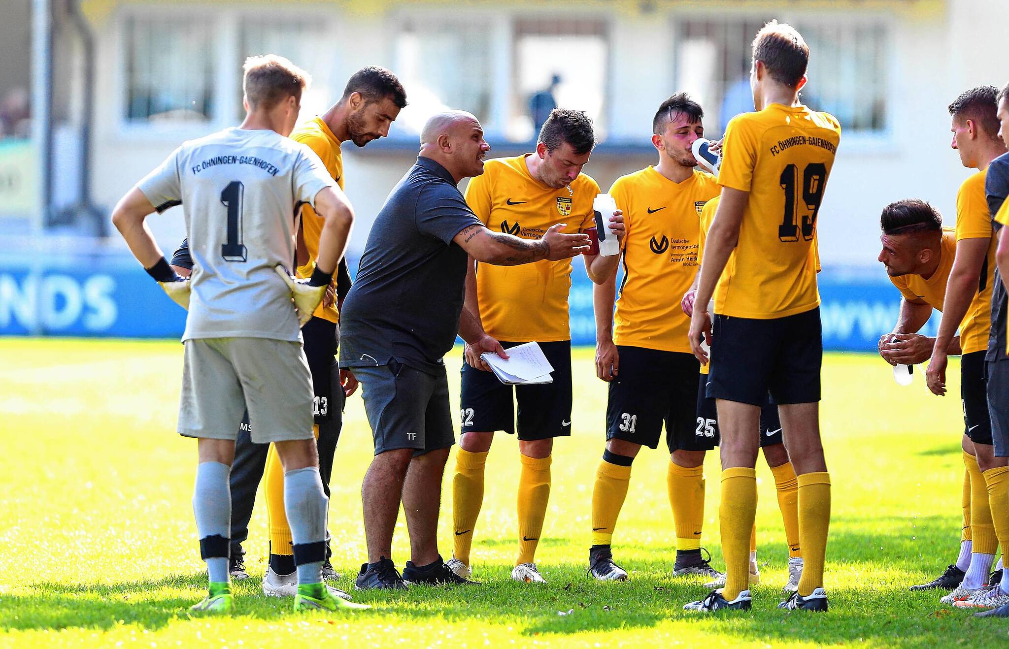 FußballBezirksliga Die 17 Trainer der Bezirksliga Bodensee haben abgestimmt Das ist die FußballBezirksliga Die 17 Trainer der Bezirksliga Bodensee haben abgestimmt Das ist die