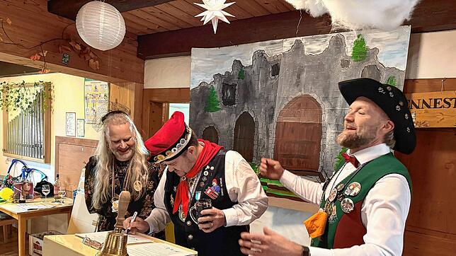 Bild : Bilder vom deftigen Zunftmeisterempfang in Kippenhausen