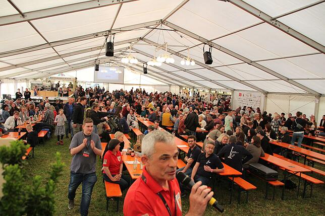Bild 2: Bilder vom Bezirksmusikfest Schwerzen am Freitag
