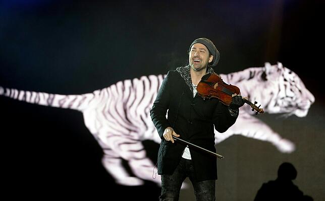 Stargeiger David Garrett hatte einen beeindruckenden Auftritt bei der Eröffnungsfeier in Seefeld.