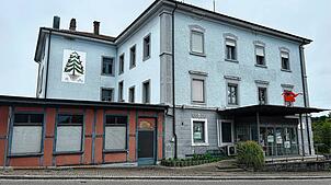 Im Rahmen des EU-Projekts „Lebenswert im Alter“ wird überprüft, ob das denkmalgeschützte, ehemalige Volksbankgebäude/Gasthaus Hirschen ...
