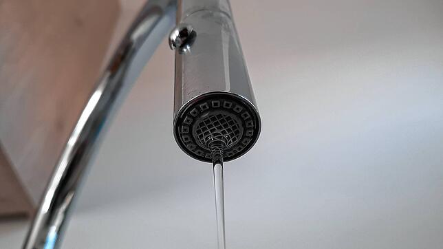In Wehr wird das Wasser, das aus dem Hahn kommt, wieder härter (Symbolbild).