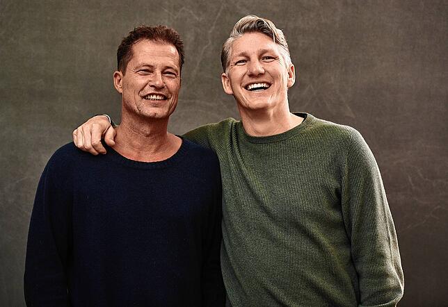 Zwei, die sich verstehen: Filmemacher Til Schweiger (links) und der ehemalige Fußballprofi Bastian Schweinsteiger sind befreundet.