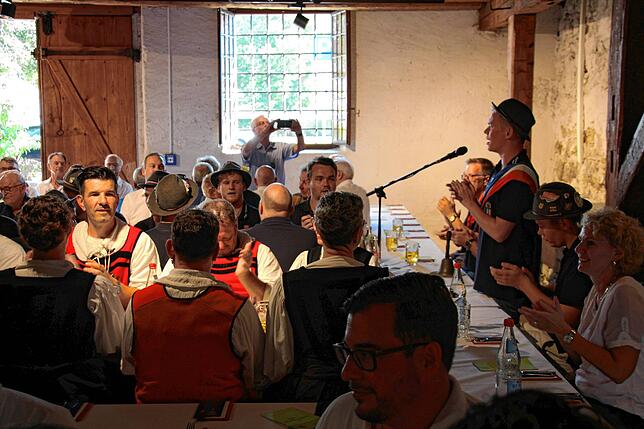 Scharfzüngig teilte Marc Jacobshagen gegen die Obrigkeit und diverse Vereinsvertreter aus &ndash; musste aber auch immer wieder ganz ...