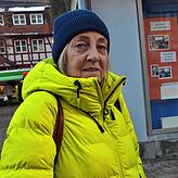 Helga Reichle aus Immenstaad stört es nicht, auf der Straße zu kommunalpolitischen Themen angesprochen zu werden.