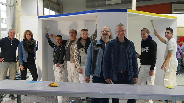Lothar Murzik (Leiter Bildungszentrum Christiani), Katja Mülhaupt (Leitung Sozialdienst Christiani), Tugay Salim, Jürgen Hertwig ...