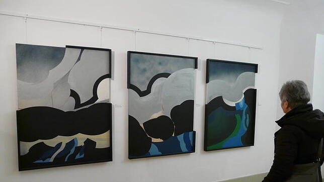 Triptychon "My Lai" (Spanplatte, Dispersion) von 1969, Domes' Auseinandersetzung mit dem Vietnamkrieg.