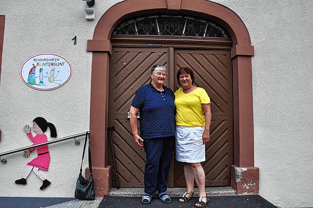 Anita Fehrenbach besuchte ihre frühere Wirkungsstätte im Kindergarten Birkendorf. Auf dem Bild von links Anita Fehrenbach und die ...