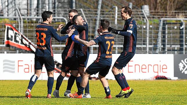 Rielasinger Torjubel nach dem 2:0 gegen Reutlingen.