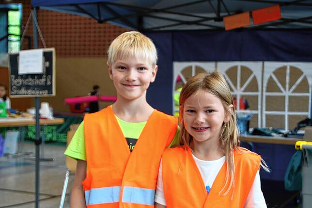 Bild 12: Kinder übernehmen Stadthalle in Tiengen – Einblicke in Fez City
