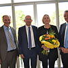 Johannes Daun (Zweiter von rechts) bekommt es als Amtsgerichtsdirektor mit Streitfällen zu tun, die die pralle Lebenswirklichkeit in ...