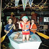 Beim Jahrhundert-Hochwasser 1999 stand das Clubhaus zeitweise 40 Zentimeter unter Wasser. Zur Freude der Kinder.
