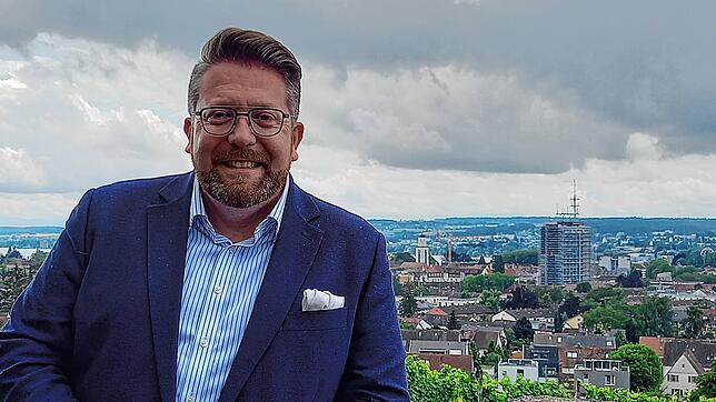 Andreas Hennemann ist der Perspektivwechsel in der Politik wichtig. Deshalb sieht er die Dinge – und Konstanz – auch gern mal von oben ...