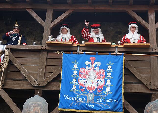 Bild 11: Narrengericht Tiengen